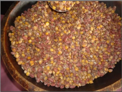 Hxarishko/ኑፍት/corn and beans
